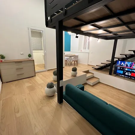 Da Lello: Luxury Loft Strategico