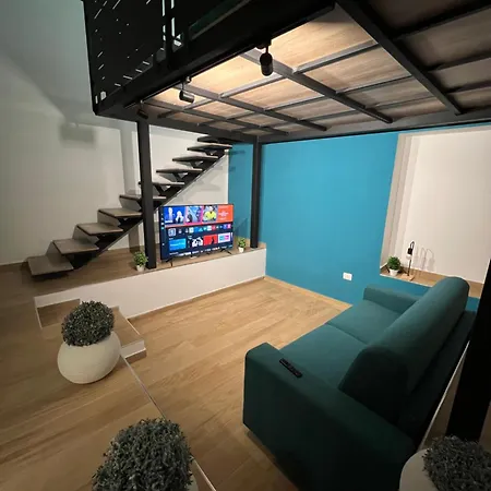 Da Lello: Luxury Loft Strategico Apartment *