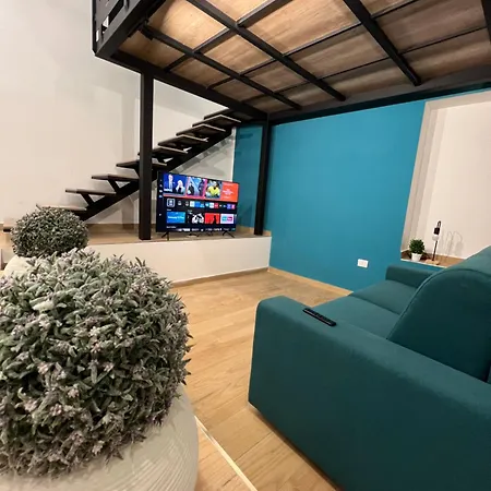 Da Lello: Luxury Loft Strategico * Marigliano